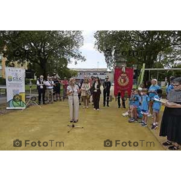 Tiziano Manzoni/LaPresse 30-7- 2025 Italia Cronaca BergamoBergamo inaugurazione ampliamento Parco Olmi alla Malpensata,.Sindaca Elena Carnevali, l’assessora alla Transizione ecologica, Ambiente e Verde Oriana Ruzzini,