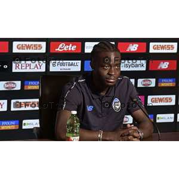 Tiziano Manzoni/LaPresse Bergamo, Italia SPORT Zingonia Centro Atalanta Calcio presentazione Kamaldeen Sulemana 2025/26
