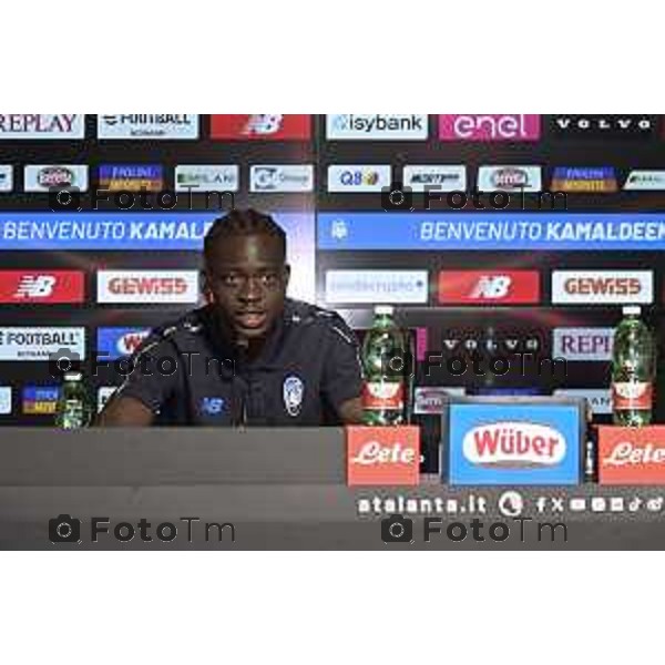 Tiziano Manzoni/LaPresse Bergamo, Italia SPORT Zingonia Centro Atalanta Calcio presentazione Kamaldeen Sulemana 2025/26