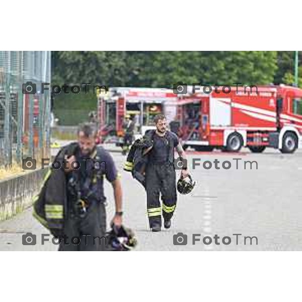 Tiziano Manzoni/LaPresse 14-8 2025 Italia Cronaca Bergamo Ghisalba BG incendio piscine dopo la fine dei lavori