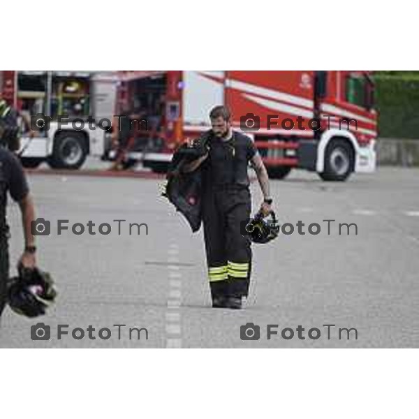 Tiziano Manzoni/LaPresse 14-8 2025 Italia Cronaca Bergamo Ghisalba BG incendio piscine dopo la fine dei lavori