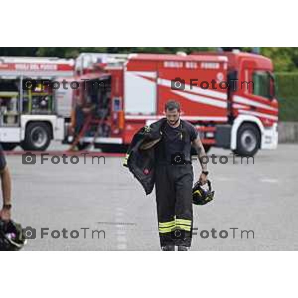 Tiziano Manzoni/LaPresse 14-8 2025 Italia Cronaca Bergamo Ghisalba BG incendio piscine dopo la fine dei lavori