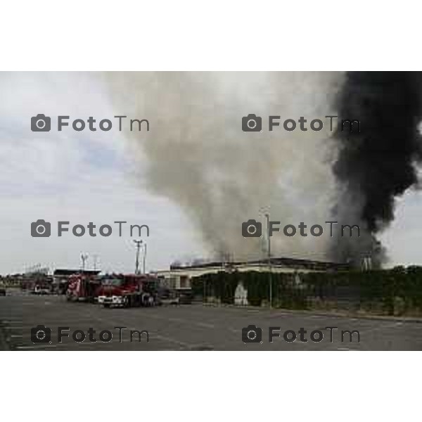 Tiziano Manzoni/LaPresse 14-8 2025 Italia Cronaca Bergamo Ghisalba BG incendio piscine dopo la fine dei lavori