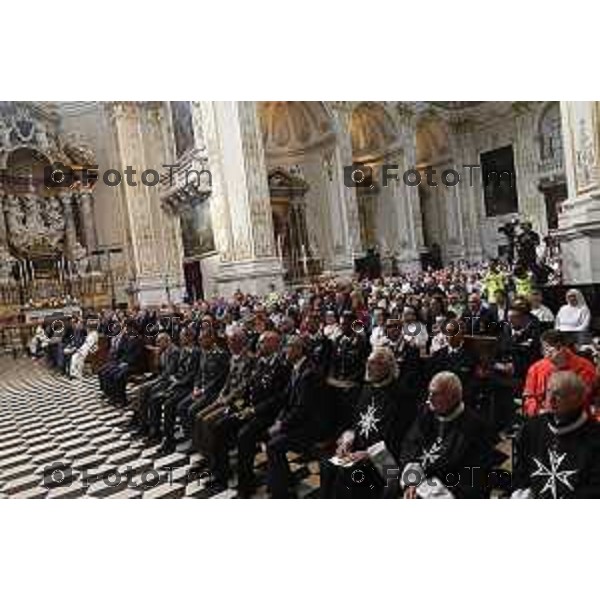 Tiziano Manzoni/LaPresse 26-08 2025 Italia Cronaca Bergamo Sant’Alessandro, patrono della città Messa con il Vescovo Beschi Monsignor Bonicelli e gruppi folcloristici bolivia macedoni montengro