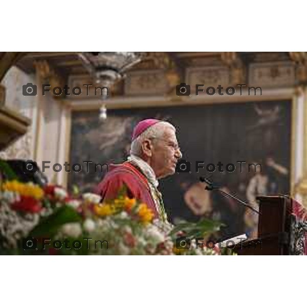 Tiziano Manzoni/LaPresse 26-08 2025 Italia Cronaca Bergamo Sant’Alessandro, patrono della città Messa con il Vescovo Beschi Monsignor Bonicelli e gruppi folcloristici bolivia macedoni montengro