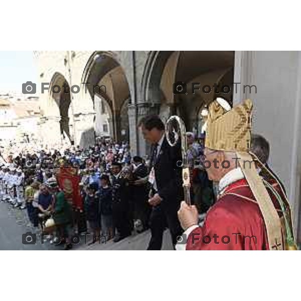 Tiziano Manzoni/LaPresse 26-08 2025 Italia Cronaca Bergamo Sant’Alessandro, patrono della città Messa con il Vescovo Beschi Monsignor Bonicelli e gruppi folcloristici bolivia macedoni montengro