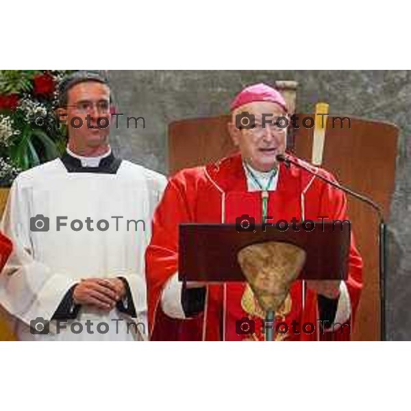 Tiziano Manzoni/LaPresse 26-08 2025 Italia Cronaca Bergamo Sant’Alessandro, patrono della città Messa con il Vescovo Beschi Monsignor Bonicelli e gruppi folcloristici bolivia macedoni montengro