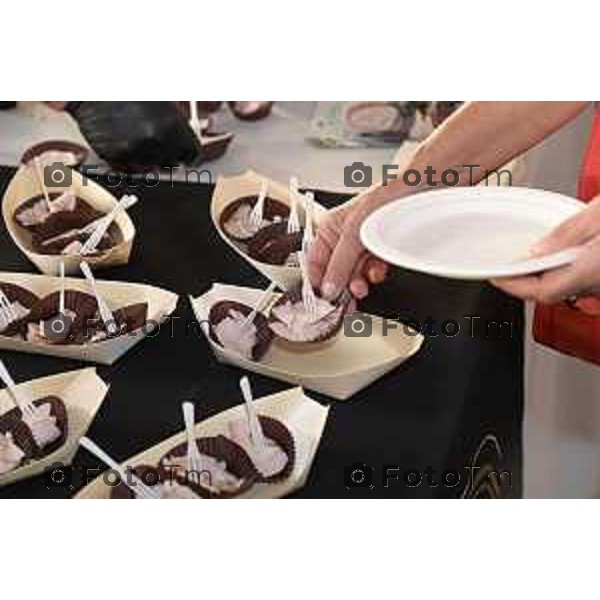 Tiziano Manzoni/LaPresse 2-7 2025 Italia Cronaca Bergamo spazio contemporaneo Gres Art 67 evento conclusivo di Great Taste in Italy, l’edizione zero di uno dei più autorevoli sistemi di valutazione e accreditamento di prodotti alimentari nel mondo, nata con l\'obiettivo di celebrare le pluralità delle eccellenze gastronomiche
