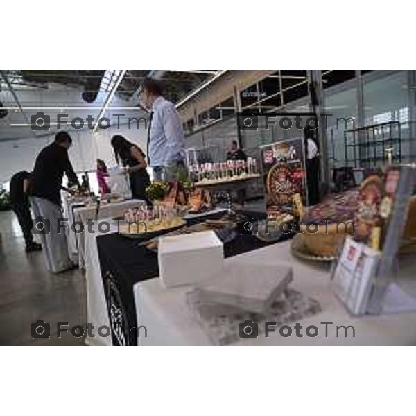 Tiziano Manzoni/LaPresse 2-7 2025 Italia Cronaca Bergamo spazio contemporaneo Gres Art 67 evento conclusivo di Great Taste in Italy, l’edizione zero di uno dei più autorevoli sistemi di valutazione e accreditamento di prodotti alimentari nel mondo, nata con l\'obiettivo di celebrare le pluralità delle eccellenze gastronomiche