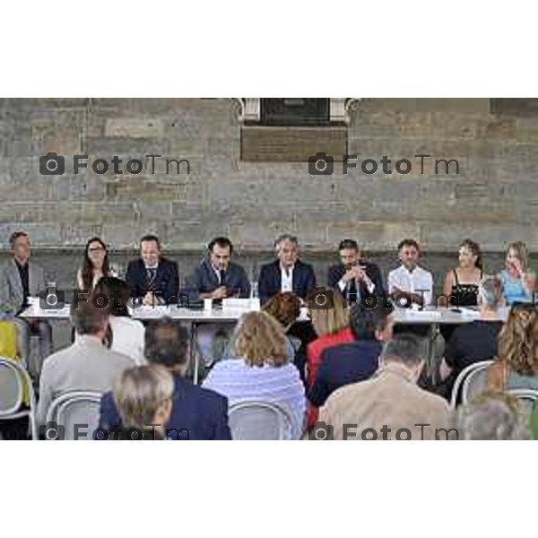 Tiziano Manzoni/LaPresse 05-9- 2025 Italia Cronaca Bergamo presentazione Landscape Festival I Maestri del Paesaggio quindicesima edizione Protagonista dell\'edizione 2025 sarà Sarah Price, tra le voci più influenti del Landscape design contemporaneo, che firmerà la nuova visione della Green Square in Piazza Vecchia, cuore simbolico del Festival.