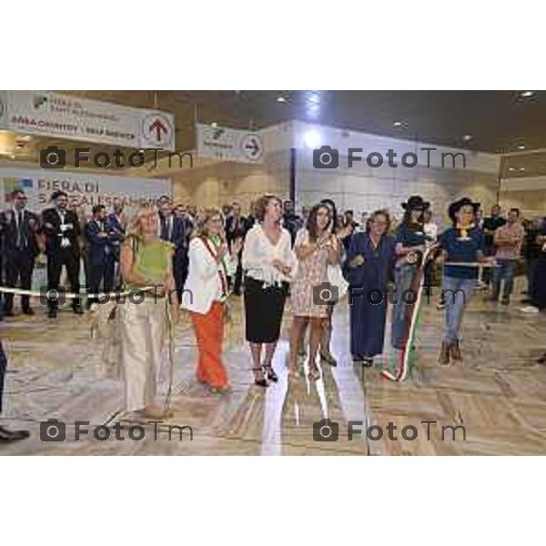 Tiziano Manzoni/LaPresse 05-9- 2025 Italia Cronaca Bergamo Fiera Nuova e Promoberg inaugurazione Fiera di Sant’Alessandro 2025.