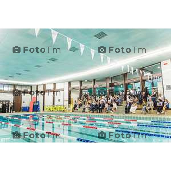 Tiziano Manzoni/LaPresse -9- 2025 Italia Cronaca Bergamo inaugurazione piscina Aquamore Seminario Città Alta Marcella Messina; il Vicario Generale della Diocesi di Bergamo, Mons. Davide Pelucchi; il Rettore del Seminario, Don Gustavo Filippo Magnini