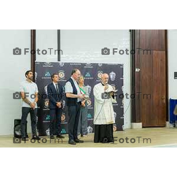 Tiziano Manzoni/LaPresse -9- 2025 Italia Cronaca Bergamo inaugurazione piscina Aquamore Seminario Città Alta Marcella Messina; il Vicario Generale della Diocesi di Bergamo, Mons. Davide Pelucchi; il Rettore del Seminario, Don Gustavo Filippo Magnini