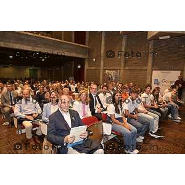 Tiziano Manzoni/LaPresse 8--9- 2025 Italia Cronaca Bergamo Bergamo presentazione del manifesto Scuole dell\'Opera Sant\'Alessandro