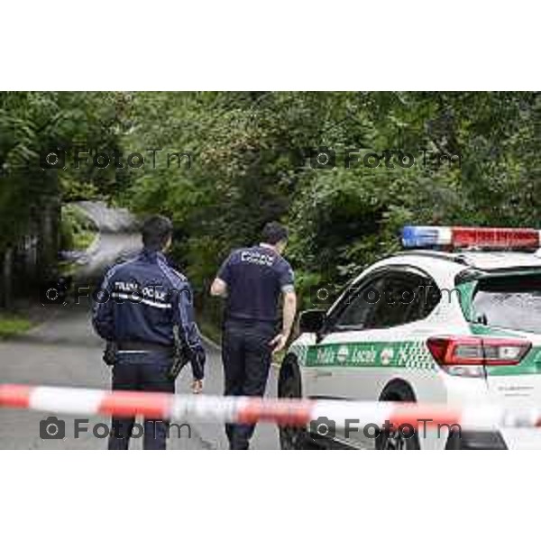 Tiziano Manzoni/LaPresse 10-9- 2025 Italia Cronaca BergamoSeriate cadavere ritrovato in auto in via Levata