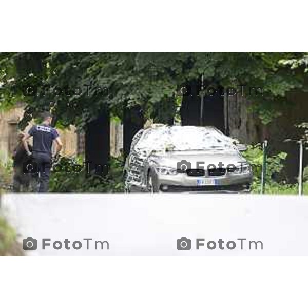 Tiziano Manzoni/LaPresse 10-9- 2025 Italia Cronaca BergamoSeriate cadavere ritrovato in auto in via Levata