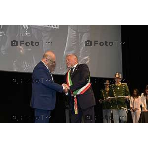 Tiziano Manzoni/LaPresse 18-9- 2025 Italia CronacaBergamo Prefetto di Bergamo alla celebrazione della \'Giornata degli internati italiani nei campi di concentramento tedeschi durante la seconda Guerra Mondiale gruppo Stezzano