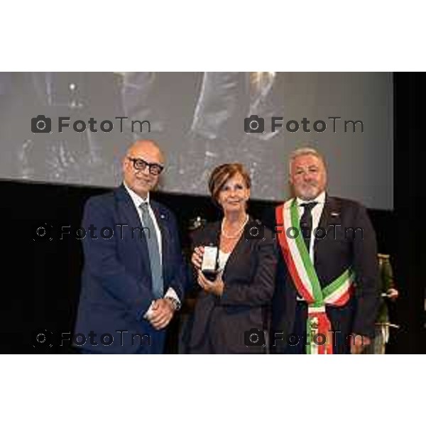 Tiziano Manzoni/LaPresse 18-9- 2025 Italia CronacaBergamo Prefetto di Bergamo alla celebrazione della \'Giornata degli internati italiani nei campi di concentramento tedeschi durante la seconda Guerra Mondiale gruppo Stezzano