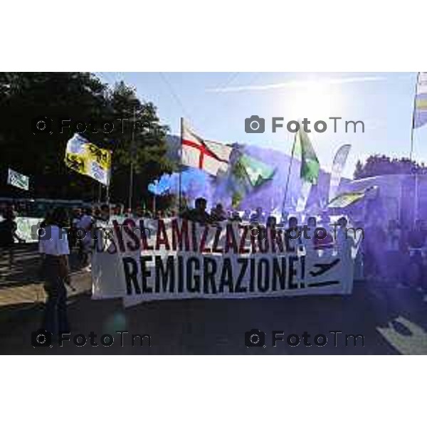 Tiziano Manzoni/LaPresse 20-9- 2025 Italia Cronaca Bergamo Pontida BG raduno leghista sul pratone corteo dei Giovani Padani
