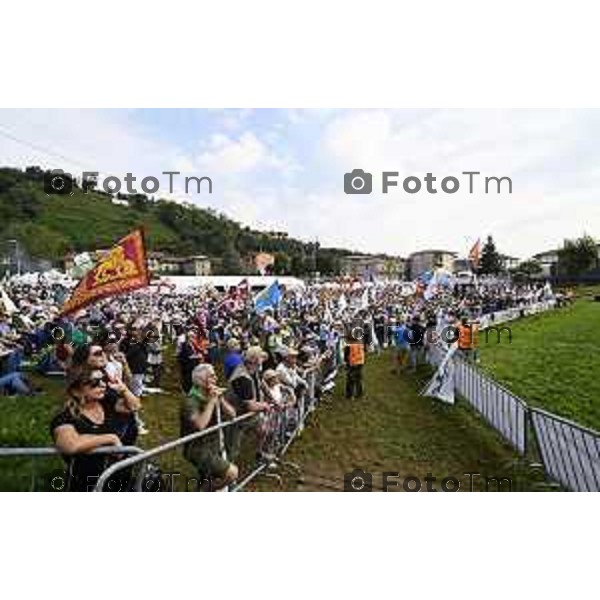 Tiziano Manzoni/LaPresse 21-09- 2025 Italia Cronaca Pontida Bergamo raduno Leghista sul prato del paese Lombardo Matteo Salvini 2025