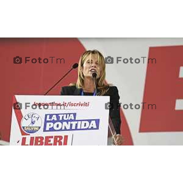 Tiziano Manzoni/LaPresse 21-09- 2025 Italia Cronaca Pontida Bergamo raduno Leghista sul prato del paese Lombardo Hoara Borselli