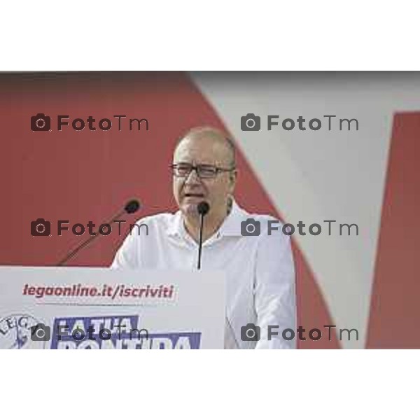 Tiziano Manzoni/LaPresse 21-09- 2025 Italia Cronaca Pontida Bergamo raduno Leghista sul prato del paese LombardoValditara
