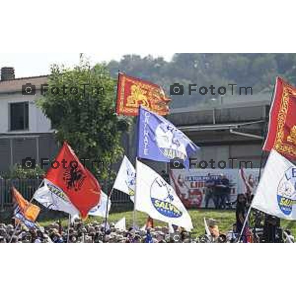 Tiziano Manzoni/LaPresse 21-09- 2025 Italia Cronaca Pontida Bergamo raduno Leghista sul prato del paese Lombardo Matteo Salvini 2025