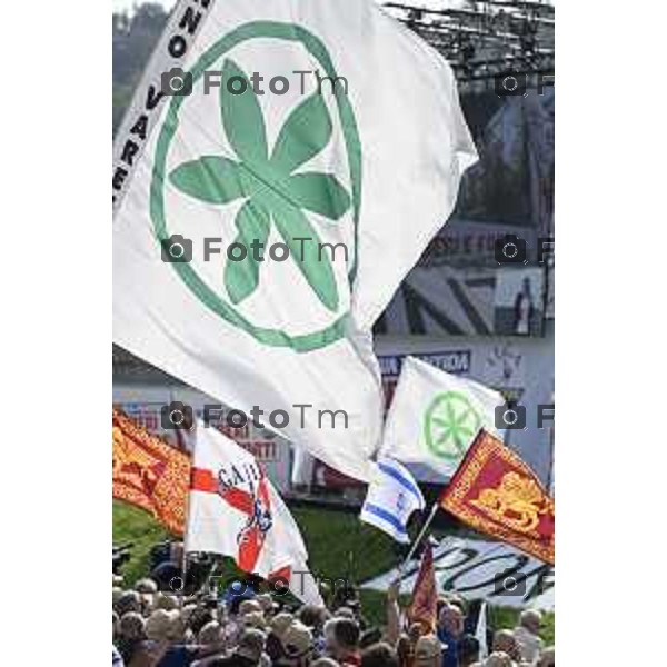 Tiziano Manzoni/LaPresse 21-09- 2025 Italia Cronaca Pontida Bergamo raduno Leghista sul prato del paese Lombardo Matteo Salvini 2025