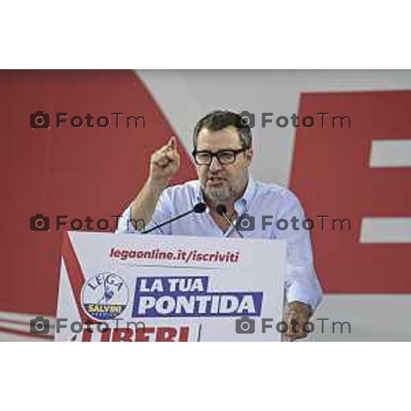 Tiziano Manzoni/LaPresse 21-09- 2025 Italia Cronaca Pontida Bergamo raduno Leghista sul prato del paese Lombardo Matteo Salvini 2025