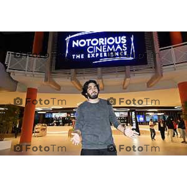 Tiziano Manzoni/LaPresse 5-9- 2025 Italia Cronaca BergamoCurno Max Angioni incontrerà il pubblico al Notorious Cinemas del film "Esprimi un desiderio" insieme al regista Volfango De Biasi.