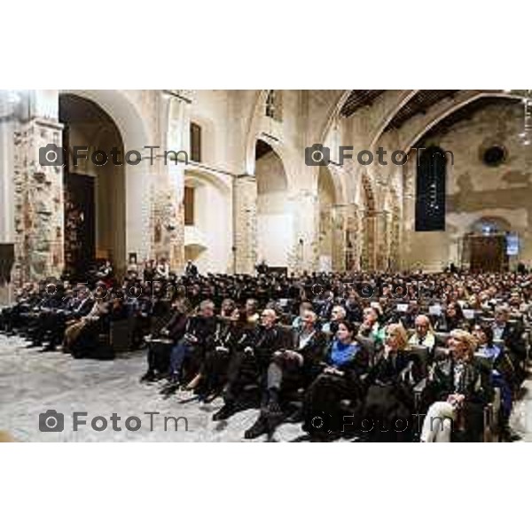 Tiziano Manzoni/LaPresse26-9- 2025 Italia Cronaca Bergamo dottorande e ai dottorandi del XLI ciclo, Rettore prof. Sergio Cavalieri e del prof. Gianpietro Cossali, Direttore della Scuola di Alta Formazione Davide Vettore (Ingegneria e Scienze Applicate) e la dott.ssa Gaia Cristinziano (Studi umanistici transculturali). prof.ssa Sigrid Adriaenssens della Princeton University