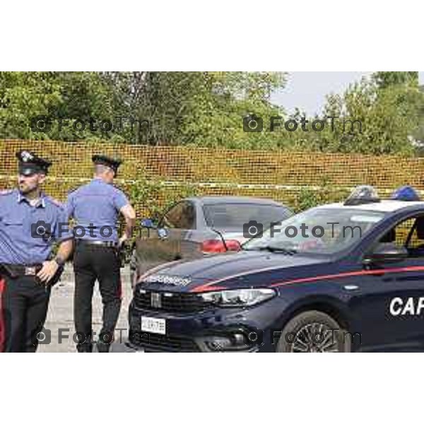 Tiziano Manzoni/LaPresse 29-9- 2025 Italia Cronaca Boltiere Bg Cadavere rinvenuo in una auto parcheggiata