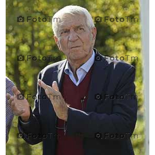 Tiziano Manzoni/LaPresse1-10- 2025 Italia Cronaca Albano Sant\'Alessandro (Bergamo), inaugurazione area di laminazione sul torrente Zerra, Attilio Fontana e l\'assessore Territorio e Sistemi verdi Gianluca Comazzi primo lotto. Sancinelli Montello e Fontana