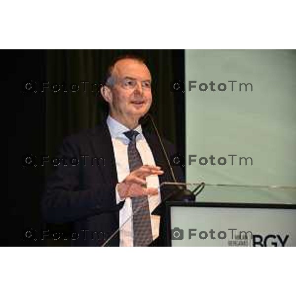 Tiziano Manzoni/LaPresse 16-10- 2025 Italia Cronaca Bergamo convegno un modello di esercizio per il collegamento ferroviario con l\'aeroporto bergamasco Franco Lucente, Assessore ai Trasporti e Mobilità sostenibile Regione Lombardia