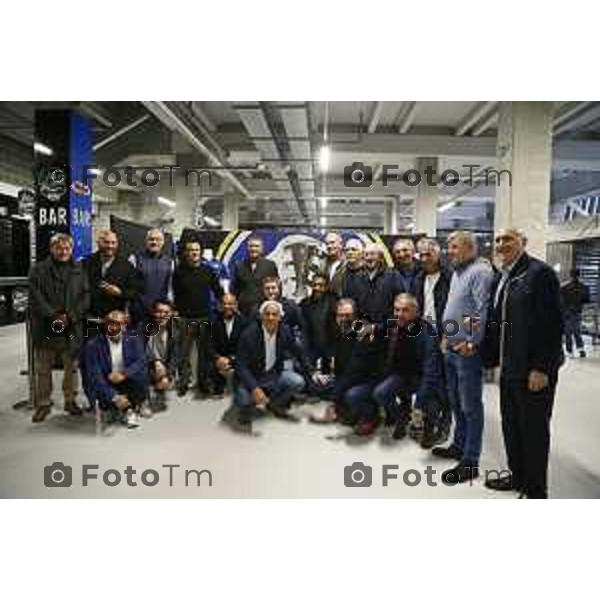 Tiziano Manzoni/LaPresse 17-09- 2025 Italia Cronaca Bergamo New Balance Arena, stadio festa Atalanta per celebrare la storica vittoria dell\'Atalanta in Europa League. nella foto vecchie glorie atalantine