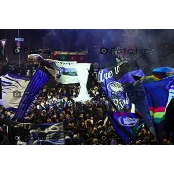 17 OTTOBRE 2025 CALCIO COMPLEANNO ATALANTA E INAUGURAZIONE STATUA PIAZZALE GOISIS Nella foto: Inaugurazione della riproduzione in marmo della coppa Europa League nel piazzale
