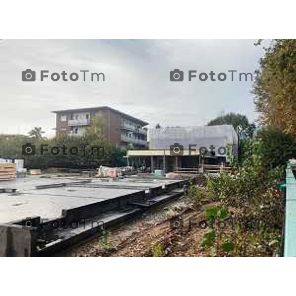 Tiziano Manzoni/LaPresse 21-10- 2025 Italia Cronaca Bergamo Bergamo Il cantiere della scuola Gabriele Rosa Via marzabotto