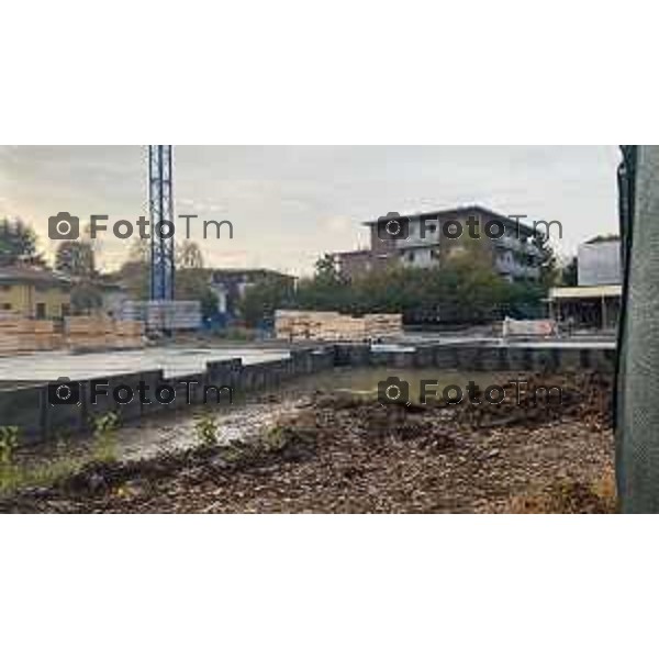 Tiziano Manzoni/LaPresse 21-10- 2025 Italia Cronaca Bergamo Bergamo Il cantiere della scuola Gabriele Rosa Via marzabotto