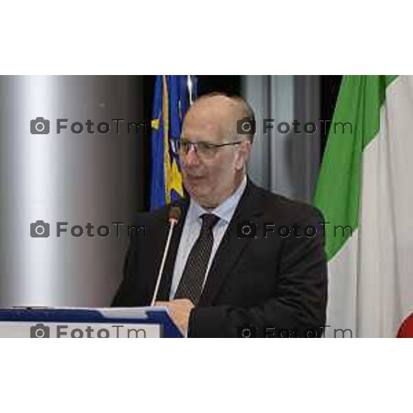 Milano Palazzo Lombardia in Regione cena SOS con imprenditori e politici Tibaldi, Rusconi Paolo Franco Locati, Nisoli, Rachele Nadia 