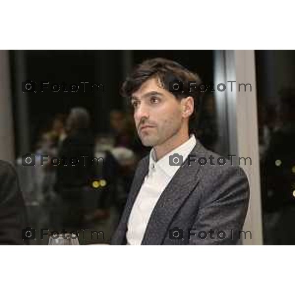 Milano Palazzo Lombardia in Regione cena SOS con imprenditori e politici Tibaldi, Rusconi Paolo Franco Locati, Nisoli, Rachele Nadia 