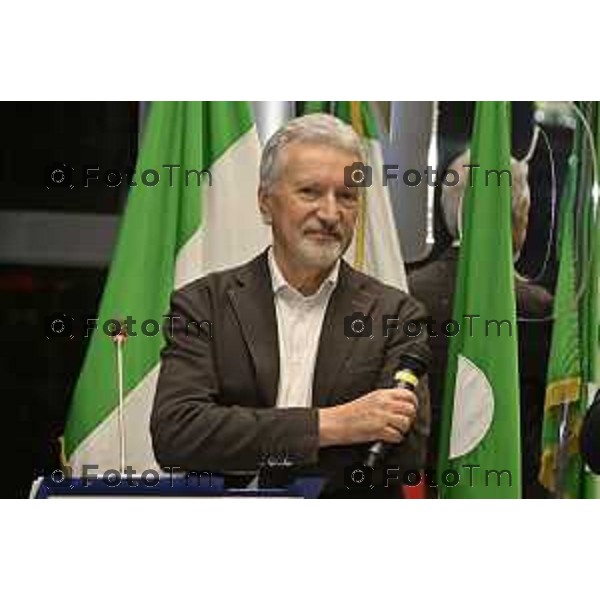 Milano Palazzo Lombardia in Regione cena SOS con imprenditori e politici Tibaldi, Rusconi Paolo Franco Locati, Nisoli, Rachele Nadia 