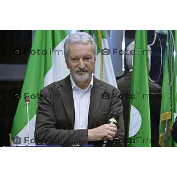 Milano Palazzo Lombardia in Regione cena SOS con imprenditori e politici Tibaldi, Rusconi Paolo Franco Locati, Nisoli, Rachele Nadia 