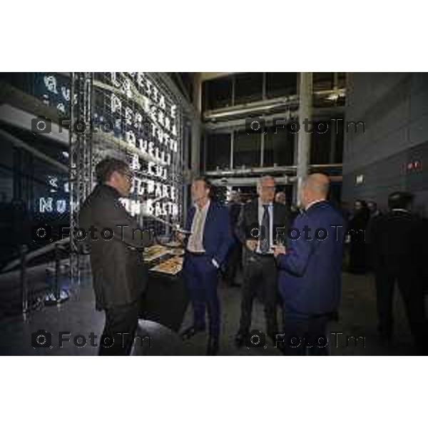 Milano Palazzo Lombardia in Regione cena SOS con imprenditori e politici Tibaldi, Rusconi Paolo Franco Locati, Nisoli, Rachele Nadia 