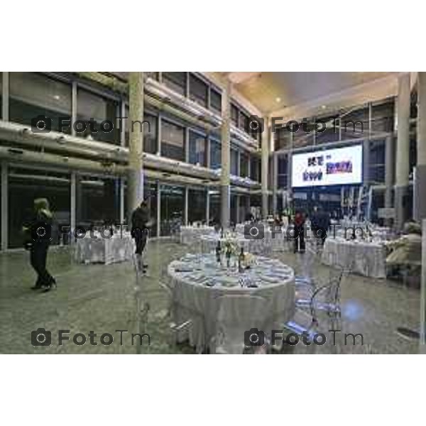 Milano Palazzo Lombardia in Regione cena SOS con imprenditori e politici Tibaldi, Rusconi Paolo Franco Locati, Nisoli, Rachele Nadia 