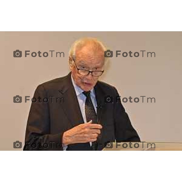 Tiziano Manzoni/LaPresse 23-10- 2025 Italia Cronaca Fondazione Banca Popolare di Bergamo con Intesa Sanpaolo: “Valore comune. La Finanza al servizio della comunità” ’intervento di Giovanni Bazoli,