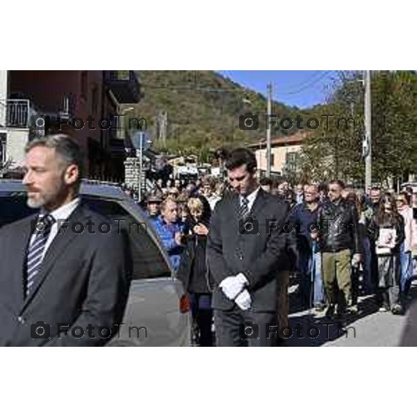 Tiziano Manzoni/LaPresse 24-10- 2025 Italia Cronaca Bergamo Strozza Bg Valle Imagna funerale della giovane Pamela Genini morta per femminicidio