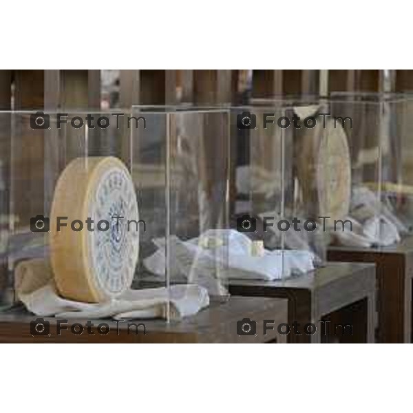 Tiziano Manzoni/LaPresse 24-10- 2025 Italia Cronaca Bergamo Bergamo inaugurazione Forme, il decennale della manifestazione.