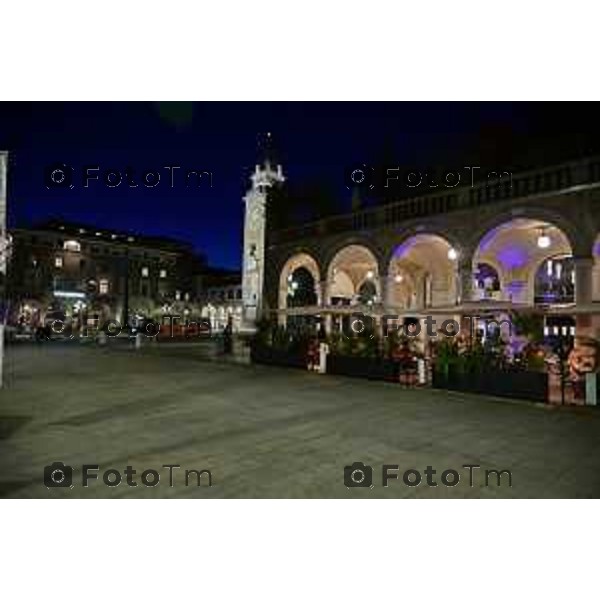 Tiziano Manzoni/LaPresse 04-9- 2025 Bergamo, Italia Cronaca Bergamo Bergamo gente bergamo bassa sentierone gente turisti