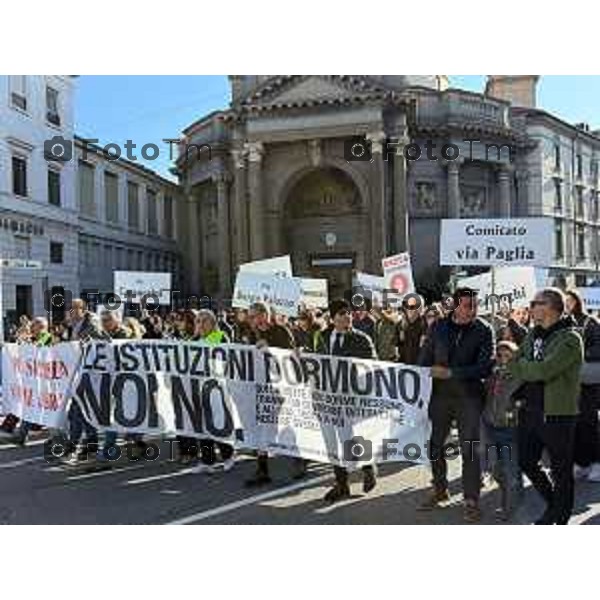 Tiziano Manzoni/LaPresse 25-10- 2025 Italia Cronaca Bergamo Comitato Noi Bergamo Insieme. ergamo Riunione dei comitati e gruppi promotori in vista della “Manifestazione Pacifica e Apartitica” contro degrado urbano e la sicurezza della città di Bergamo.