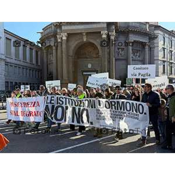 Tiziano Manzoni/LaPresse 25-10- 2025 Italia Cronaca Bergamo Comitato Noi Bergamo Insieme. ergamo Riunione dei comitati e gruppi promotori in vista della “Manifestazione Pacifica e Apartitica” contro degrado urbano e la sicurezza della città di Bergamo.